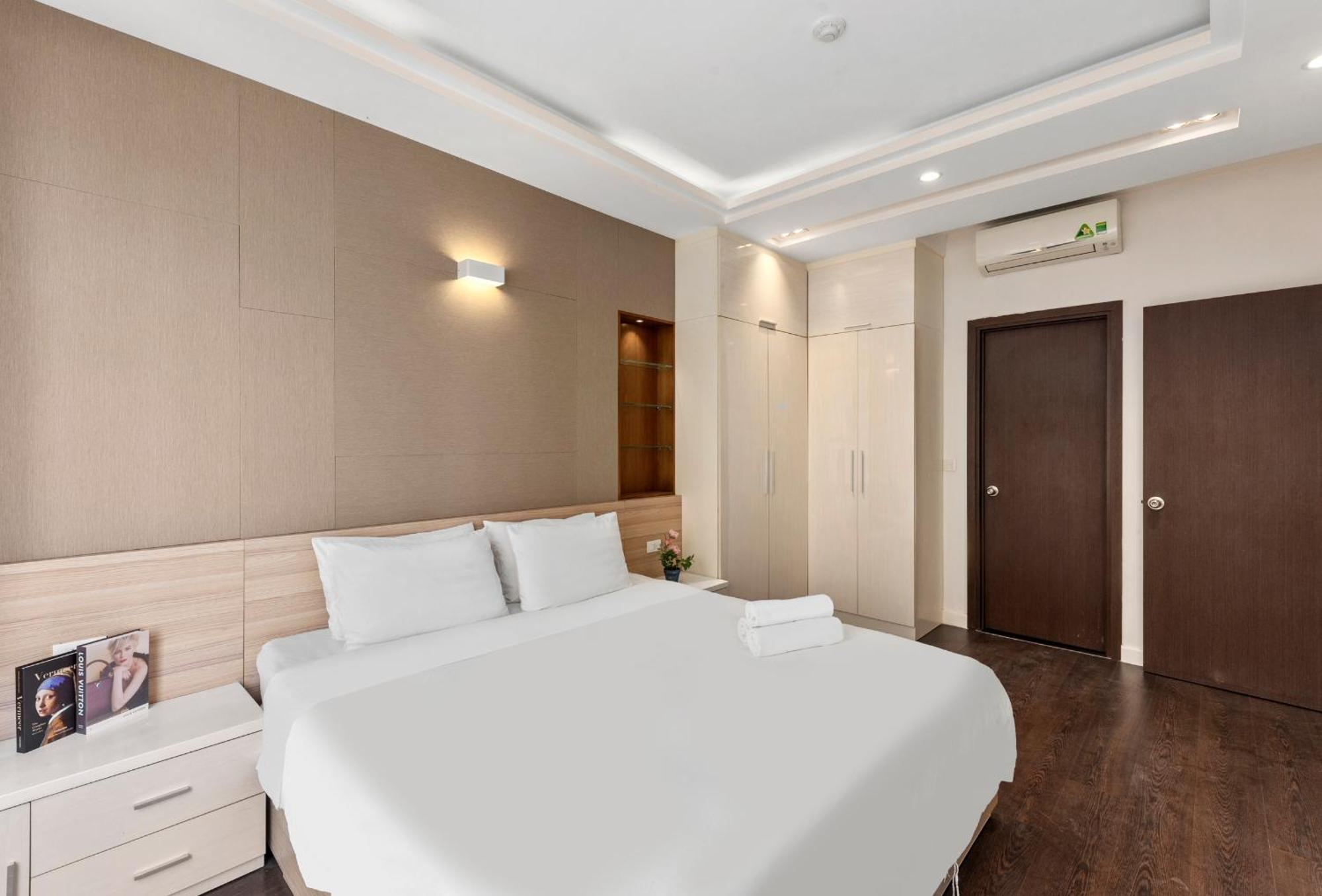 Macy's Sai Gon - Walking Tour, Family Cooking Class, Mekong Tour, *